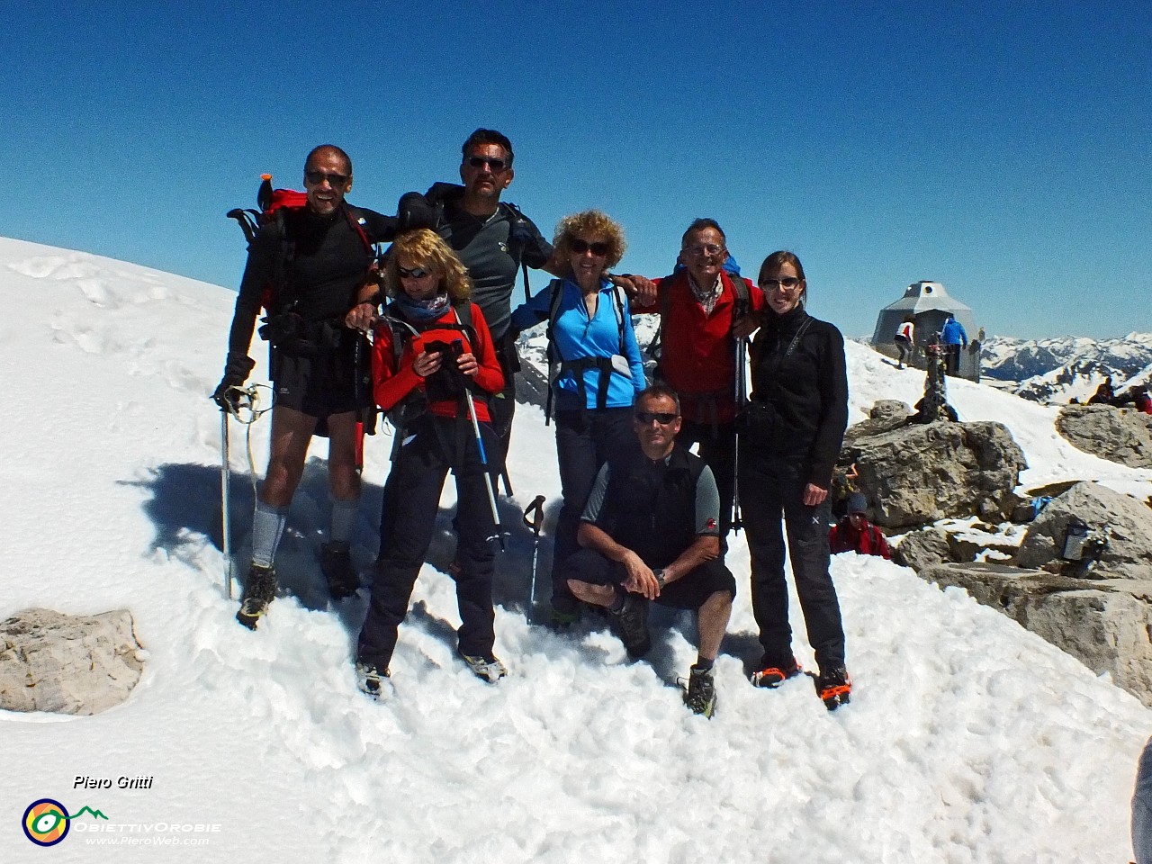 04 In vetta alla Grignetta (2177 m).JPG